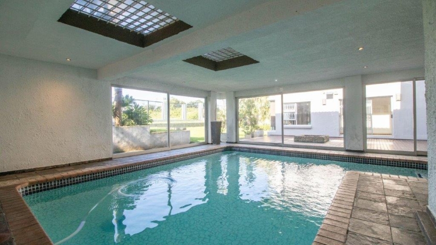 5 Bedroom Property for Sale in Gonubie Eastern Cape